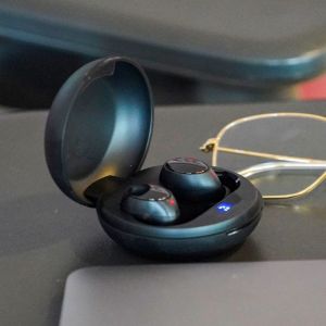 AUDIFONOS YATRA